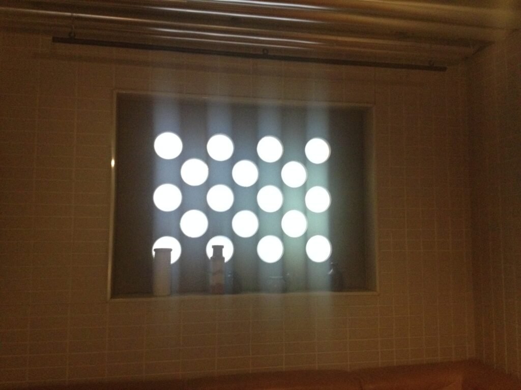Luxcrete-Floor-Light-RC.254-100-Ace-Hotel-4